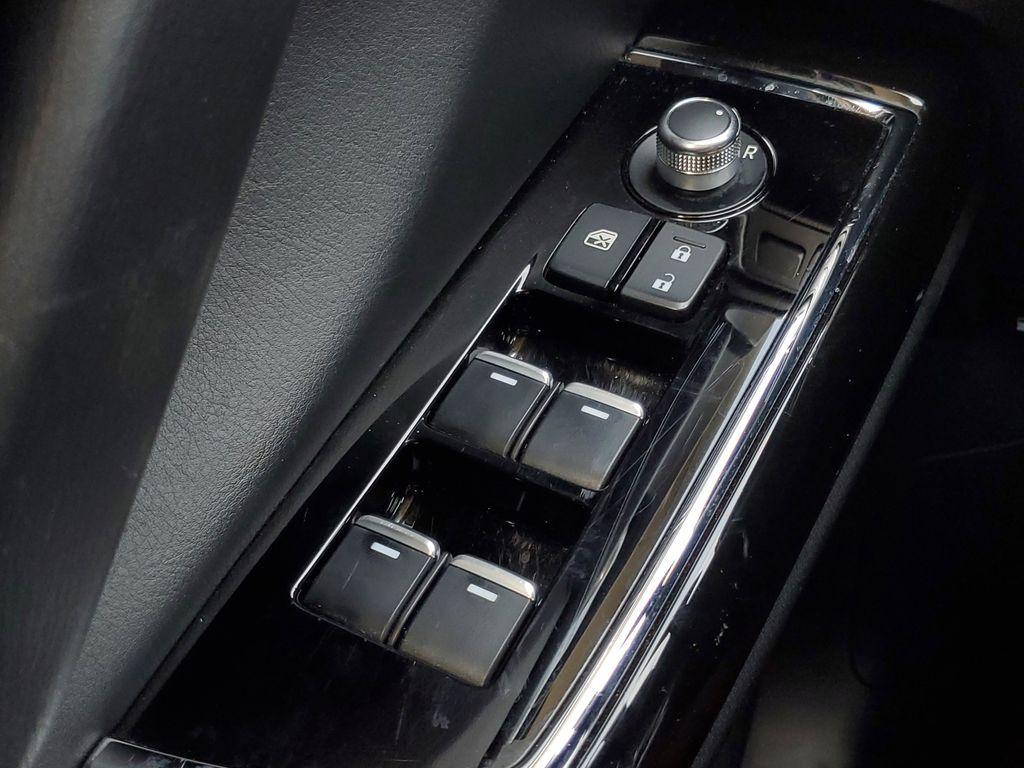 used 2023 Mazda CX-9 car, priced at $30,872