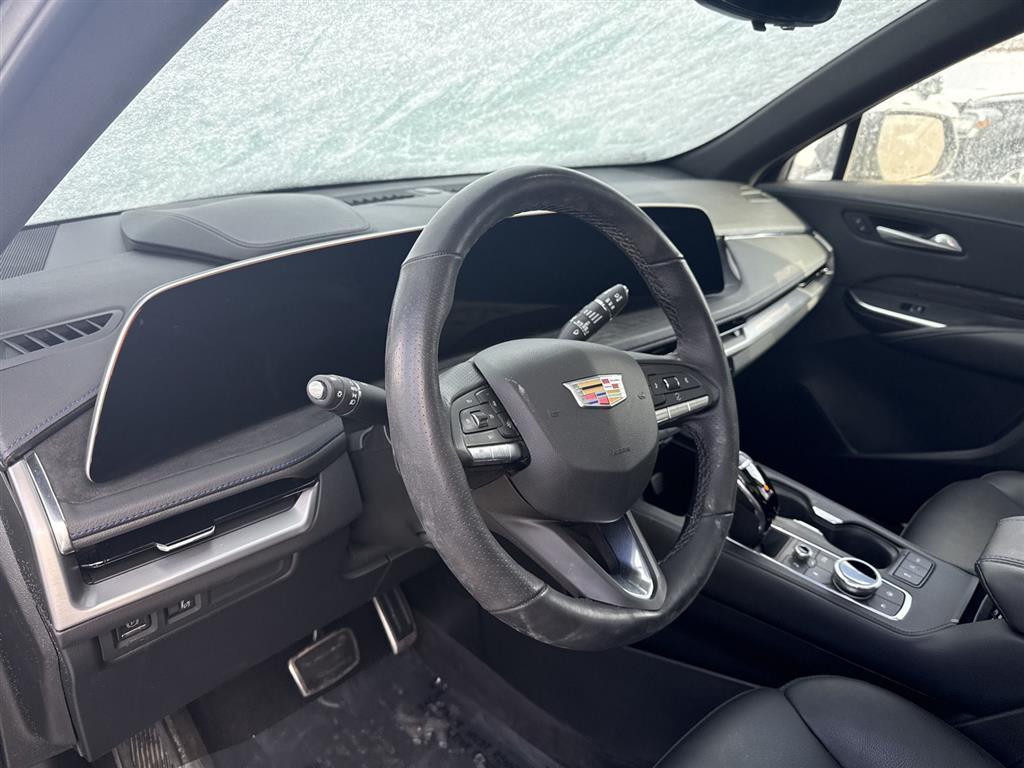 used 2025 Cadillac XT4 car, priced at $41,881