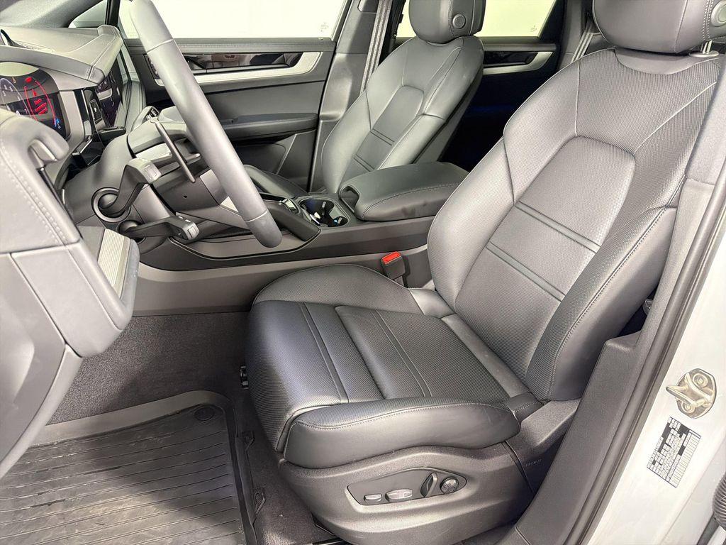 used 2026 Porsche Cayenne car, priced at $105,514