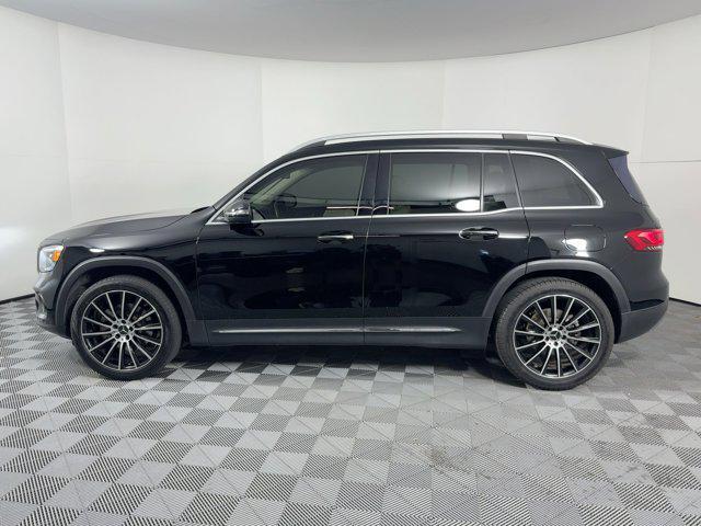 used 2020 Mercedes-Benz GLB 250 car, priced at $22,999