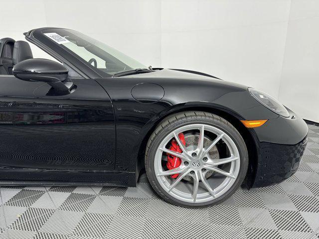used 2025 Porsche 718 Boxster car, priced at $89,996