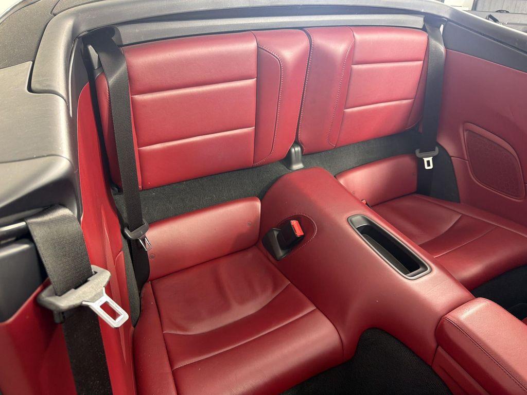 Porsche 911 view 29
