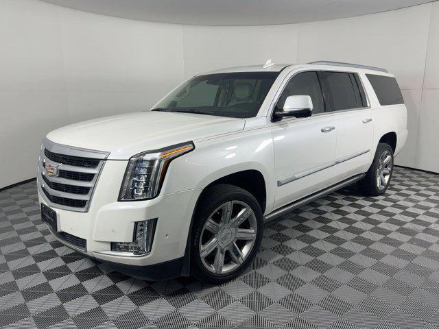 used 2019 Cadillac Escalade ESV car, priced at $29,998
