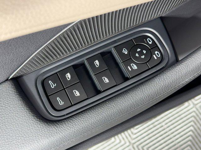 new 2026 Porsche Panamera car, priced at $128,650