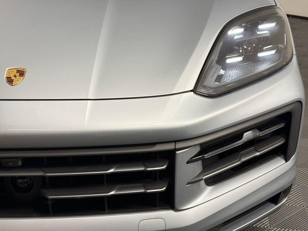 new 2026 Porsche Cayenne car, priced at $102,970