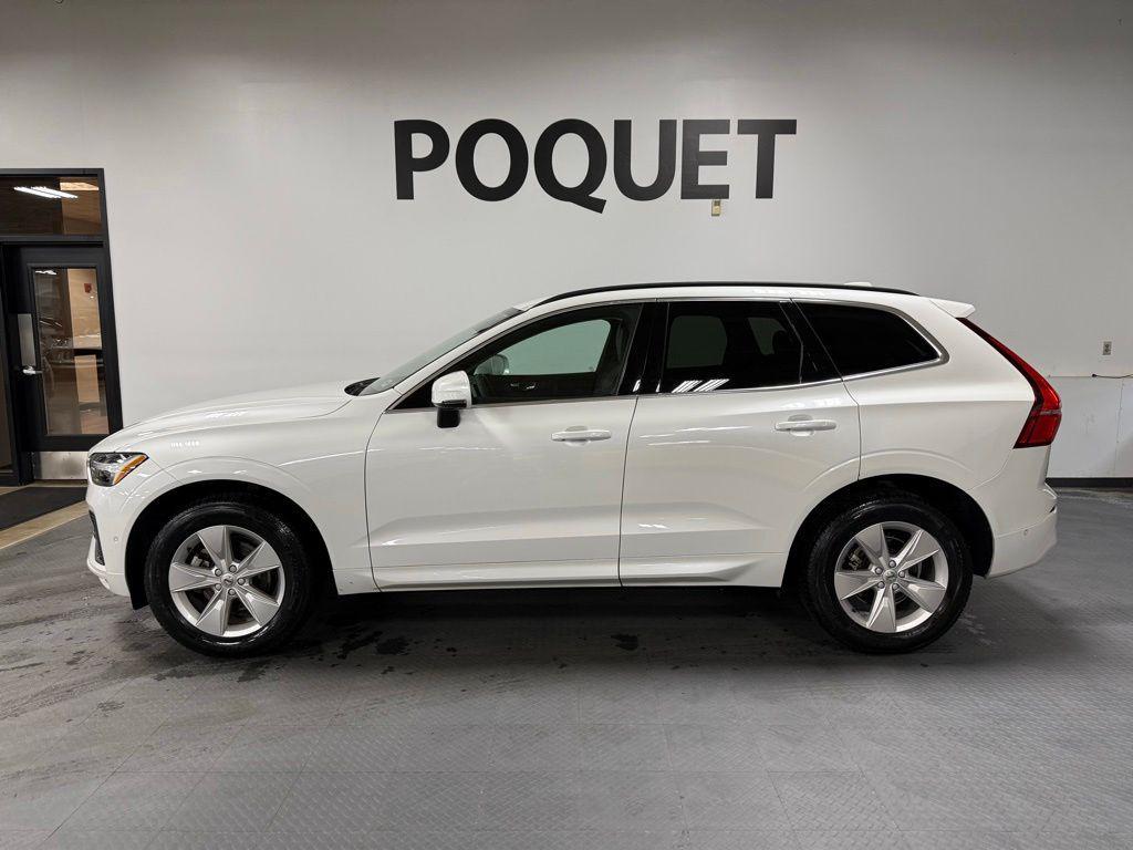 used 2022 Volvo XC60 car, priced at $34,075