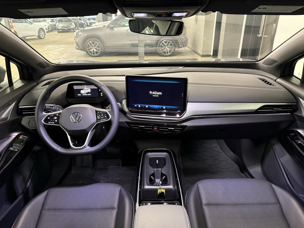 used 2024 Volkswagen ID.4 car, priced at $30,495