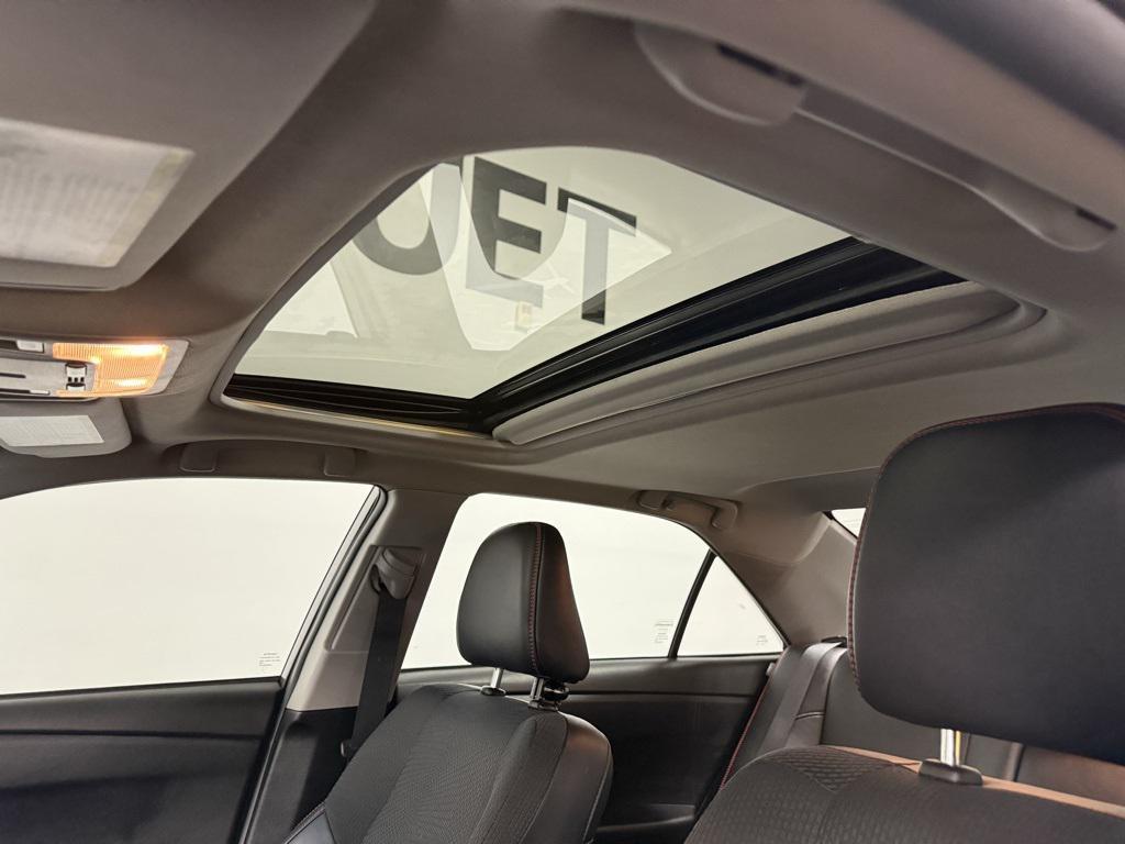 used 2016 Toyota Camry Hybrid car, priced at $22,950