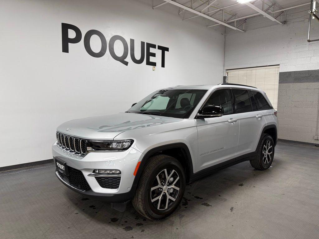 used 2024 Jeep Grand Cherokee car, priced at $38,075