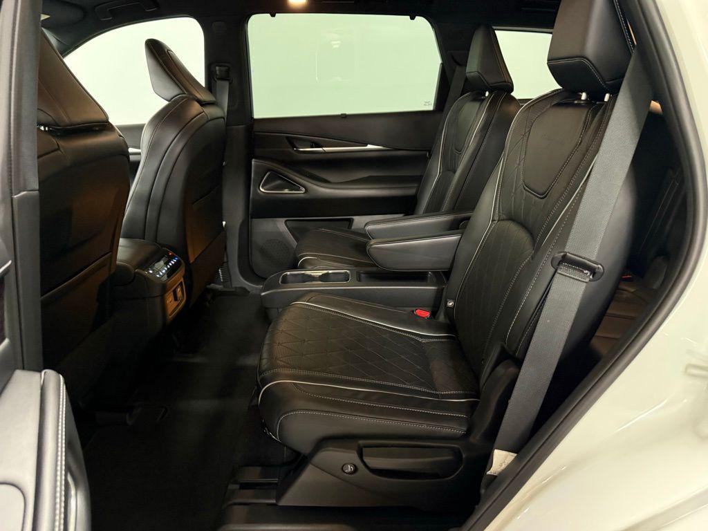 used 2023 INFINITI QX60 car, priced at $46,620