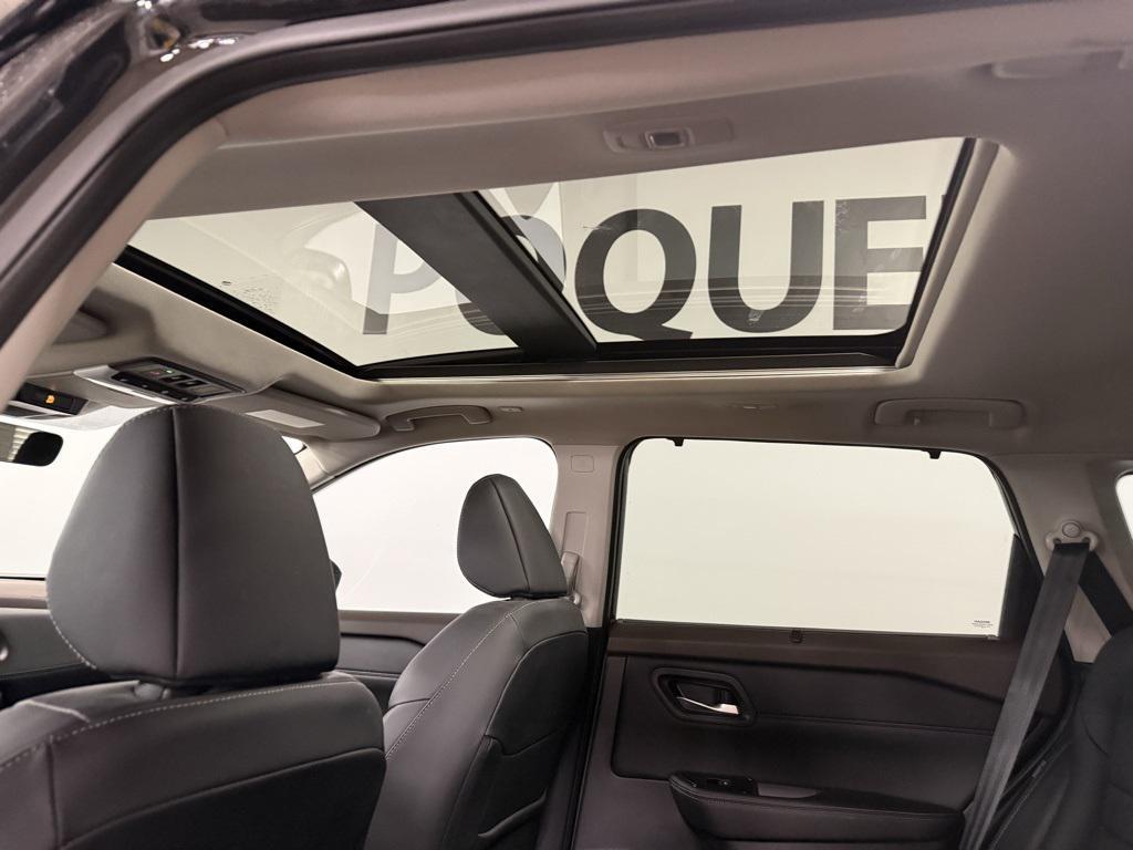 used 2023 Nissan Rogue car, priced at $27,950