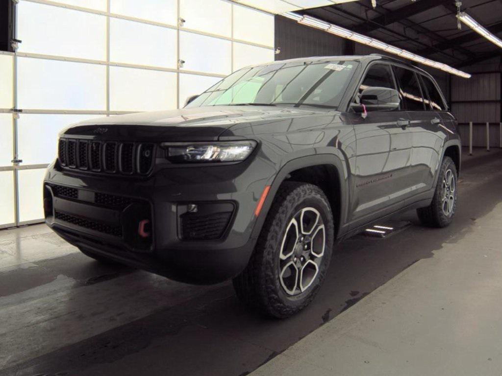 used 2022 Jeep Grand Cherokee car, priced at $39,950
