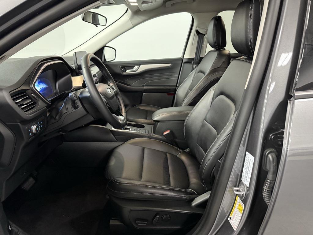 used 2022 Ford Escape car, priced at $29,950