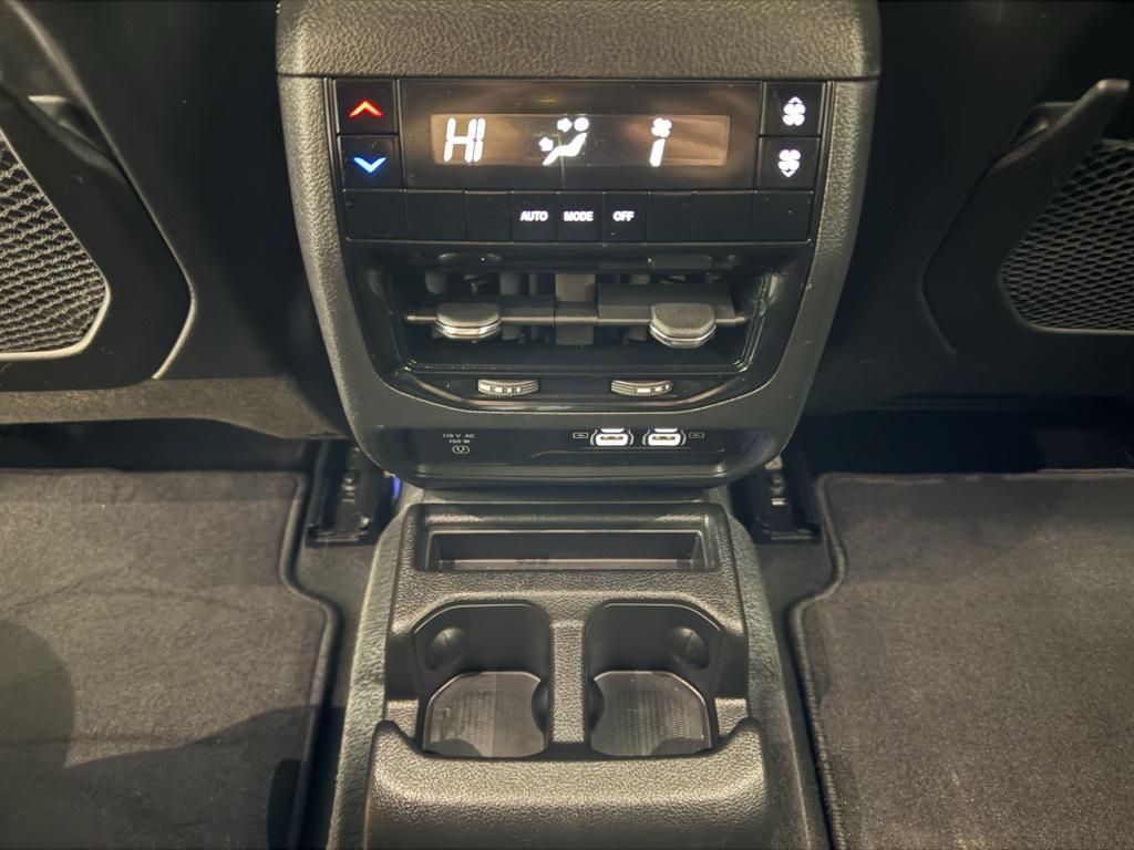 used 2024 Jeep Grand Cherokee L car, priced at $33,950