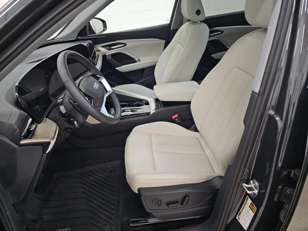 used 2025 Audi Q5 car, priced at $47,950