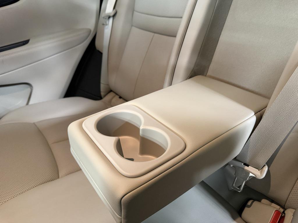 used 2022 Nissan Rogue Sport car, priced at $25,495