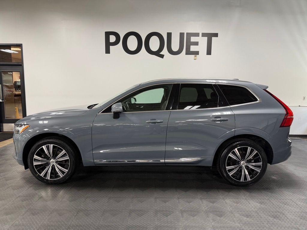 used 2022 Volvo XC60 car, priced at $36,075