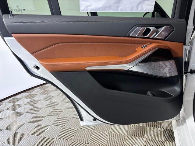 new 2027 BMW X7 car, priced at $107,265