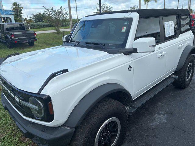2023 OXFORD WHITE Ford Bronco