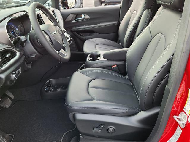 new 2026 Chrysler Pacifica car, priced at $42,684
