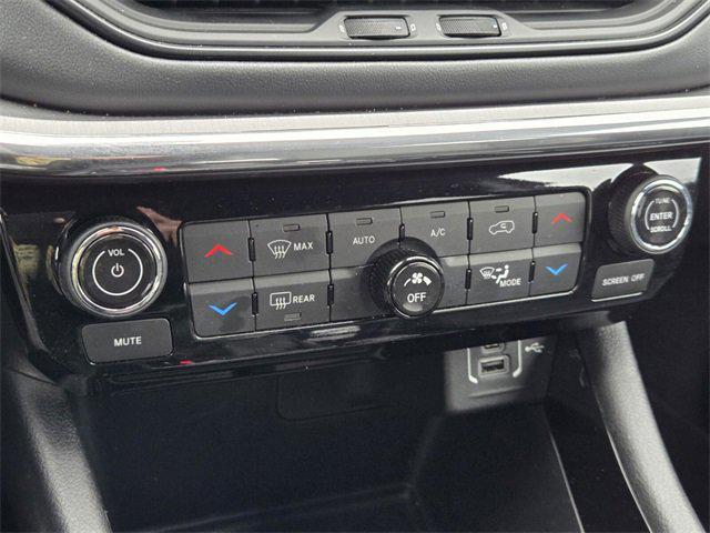 used 2022 Jeep Compass car, priced at $20,684