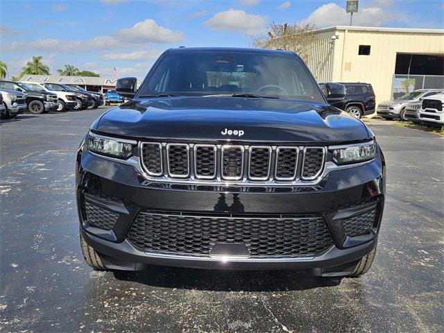 new 2025 Jeep Grand Cherokee car, priced at $37,339