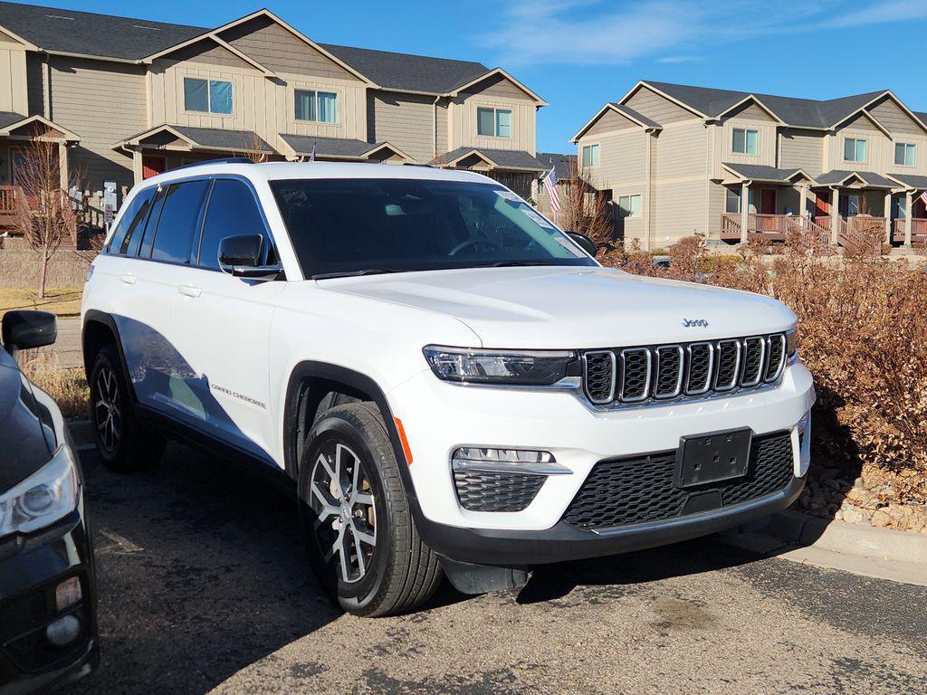 used 2024 Jeep Grand Cherokee car, priced at $33,909