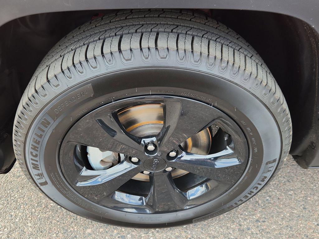 used 2017 Jeep Cherokee car, priced at $15,779