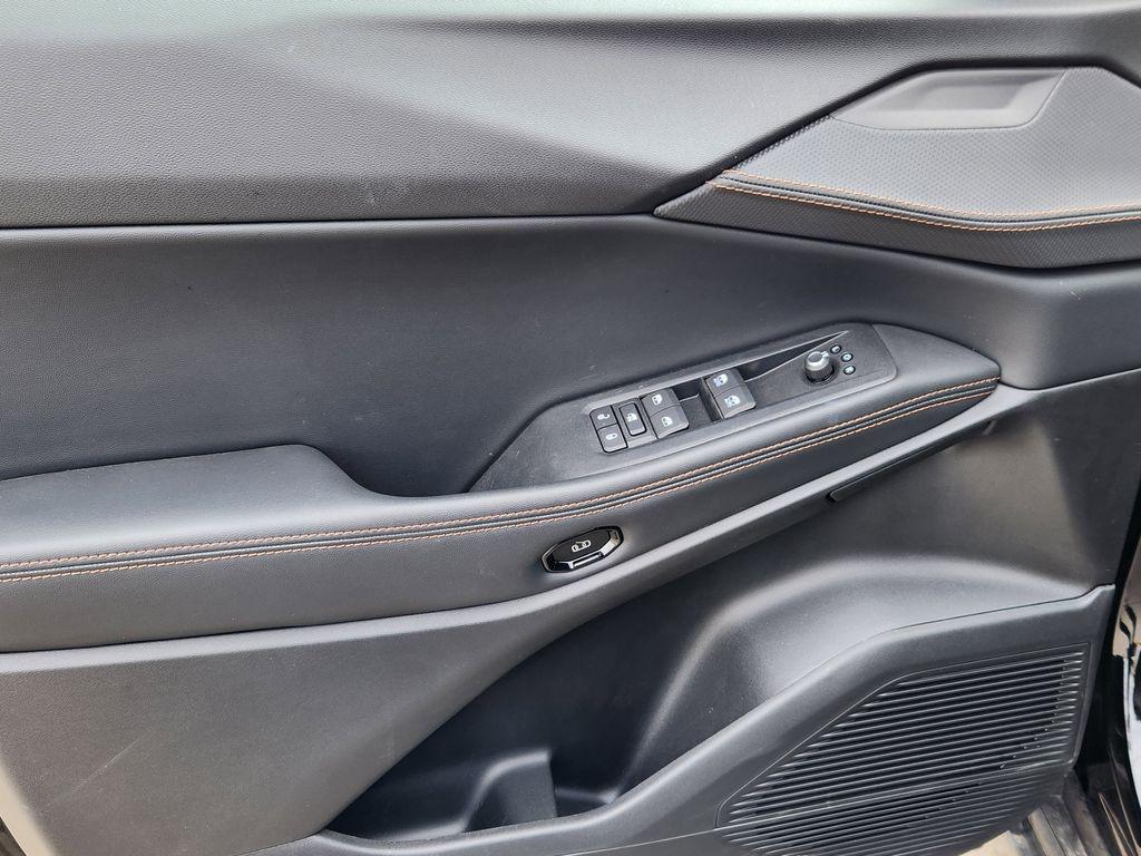 new 2026 Jeep Cherokee car, priced at $42,590