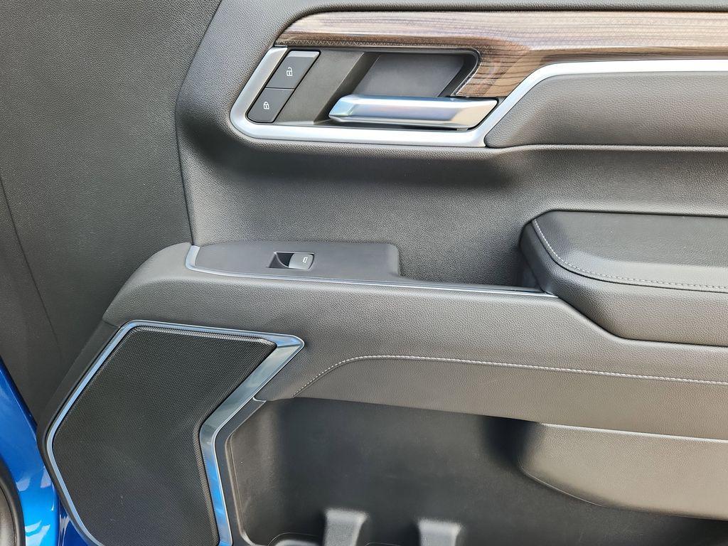 used 2022 Chevrolet Silverado 1500 car, priced at $41,421