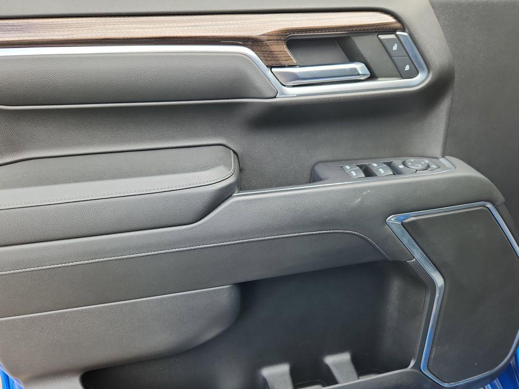 used 2022 Chevrolet Silverado 1500 car, priced at $41,421