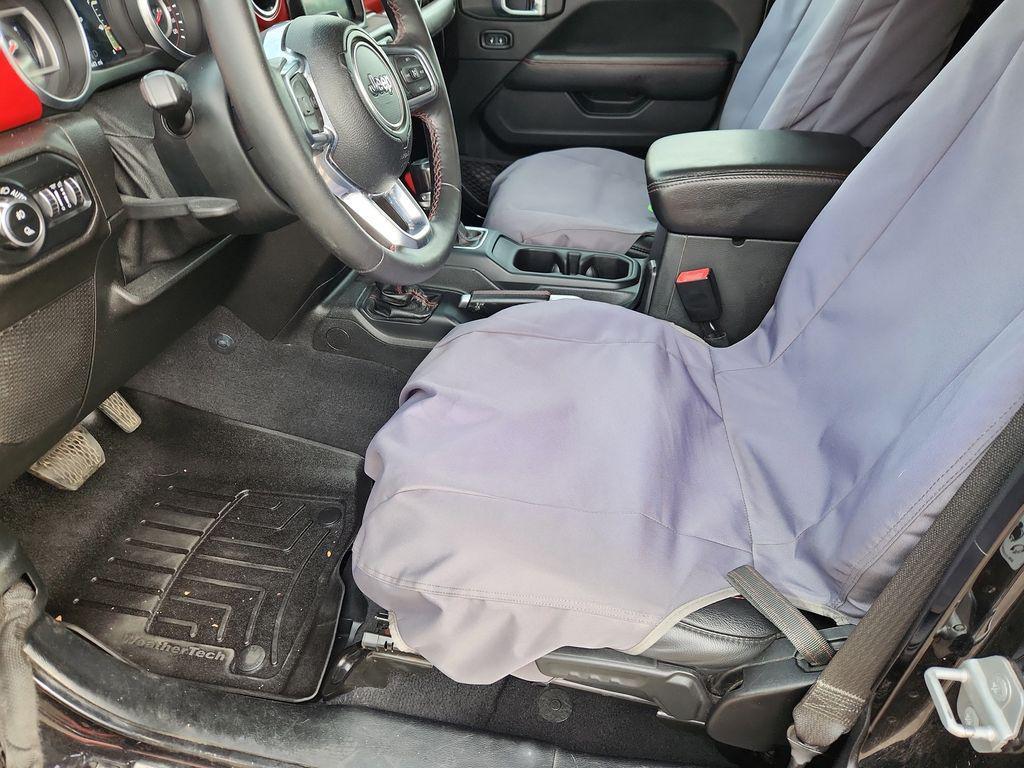 used 2020 Jeep Gladiator car, priced at $33,263