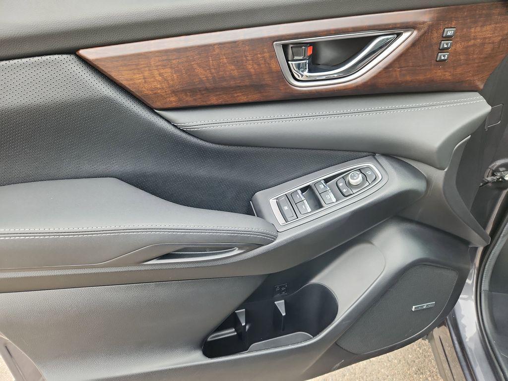 used 2025 Subaru Ascent car, priced at $40,687
