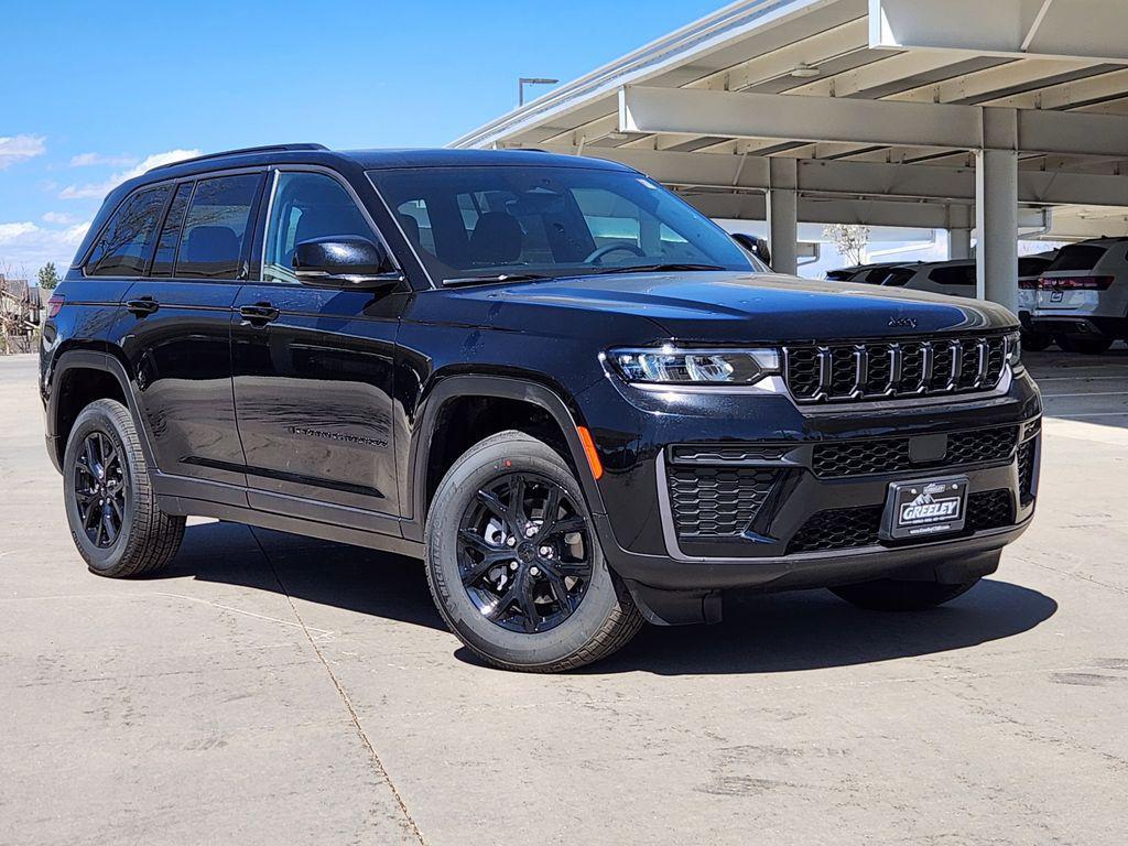 new 2026 Jeep Grand Cherokee car, priced at $44,469