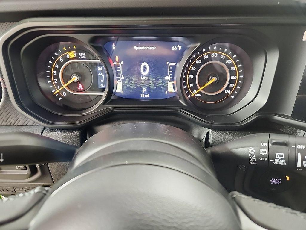 new 2025 Jeep Wrangler car, priced at $57,787