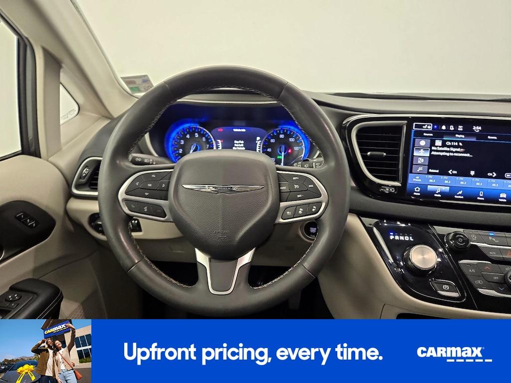 used 2023 Chrysler Pacifica car, priced at $23,998