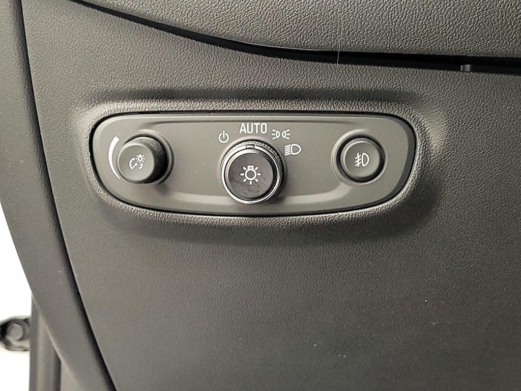 used 2022 Chevrolet Equinox car, priced at $24,998