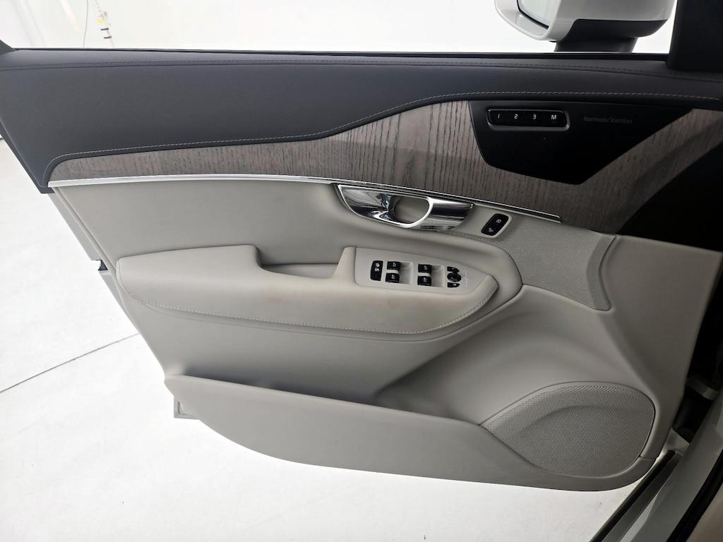 used 2021 Volvo XC90 car, priced at $36,998