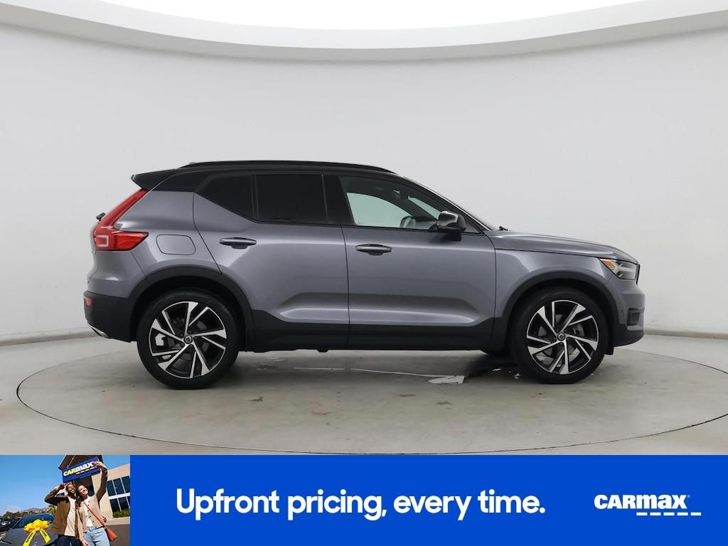 used 2019 Volvo XC40 car, priced at $25,998