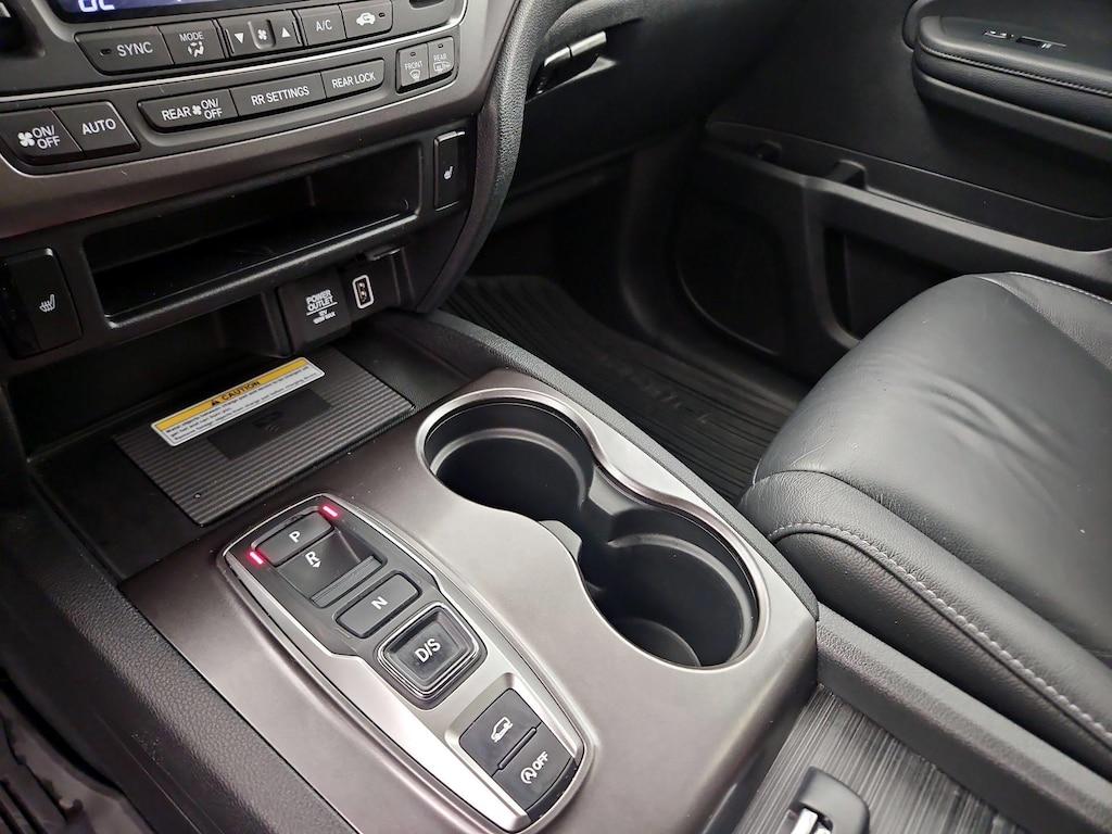 used 2022 Honda Pilot car, priced at $32,998