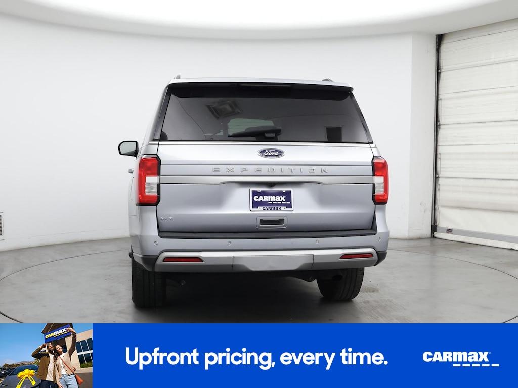used 2024 Ford Expedition car, priced at $40,998