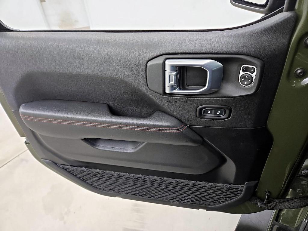 used 2021 Jeep Wrangler car, priced at $32,998