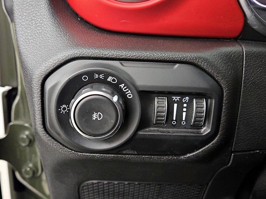 used 2021 Jeep Wrangler car, priced at $32,998