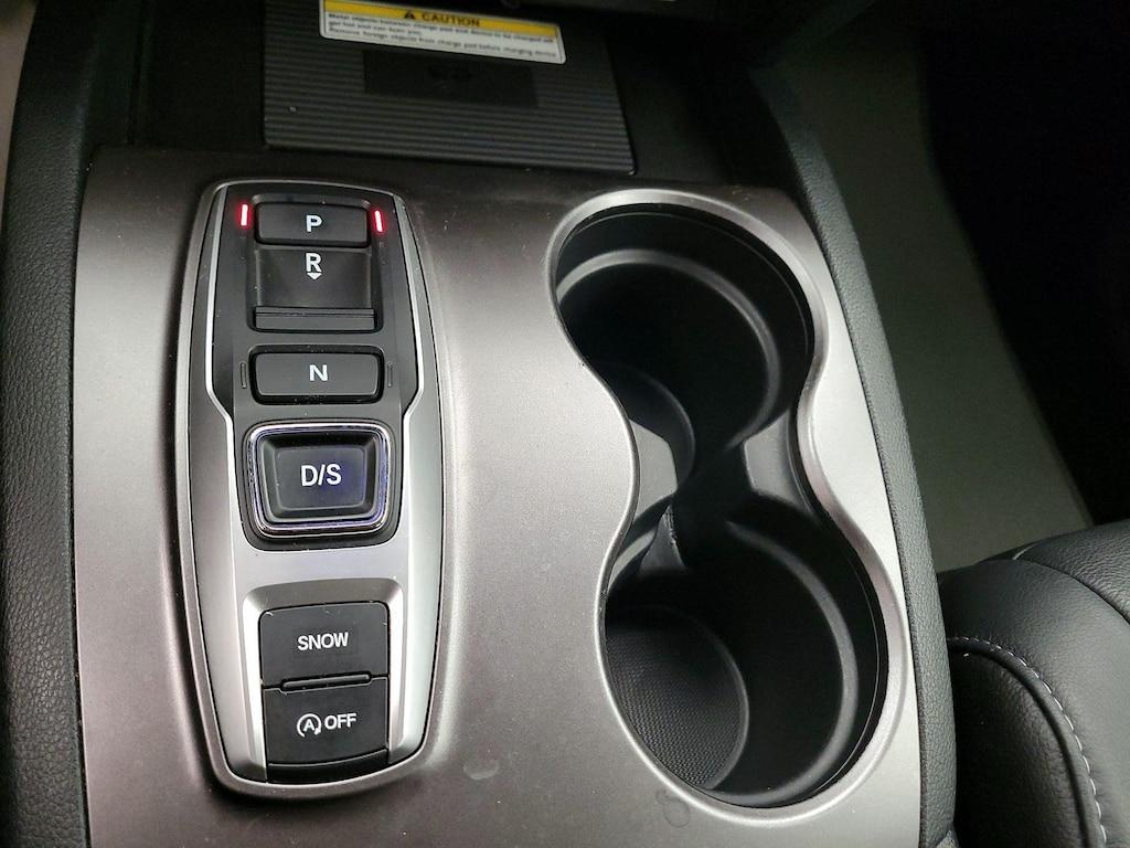 used 2022 Honda Pilot car, priced at $27,998