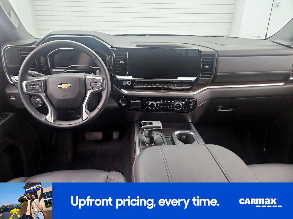 used 2025 Chevrolet Silverado 1500 car, priced at $47,998