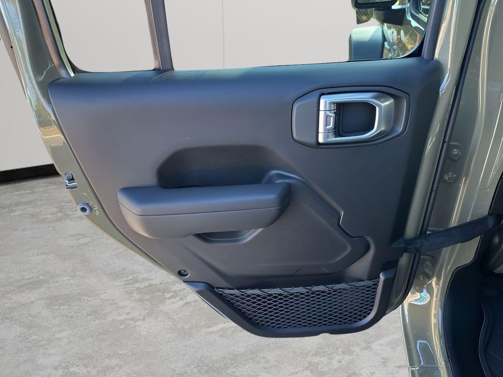 new 2026 Jeep Wrangler car, priced at $34,273