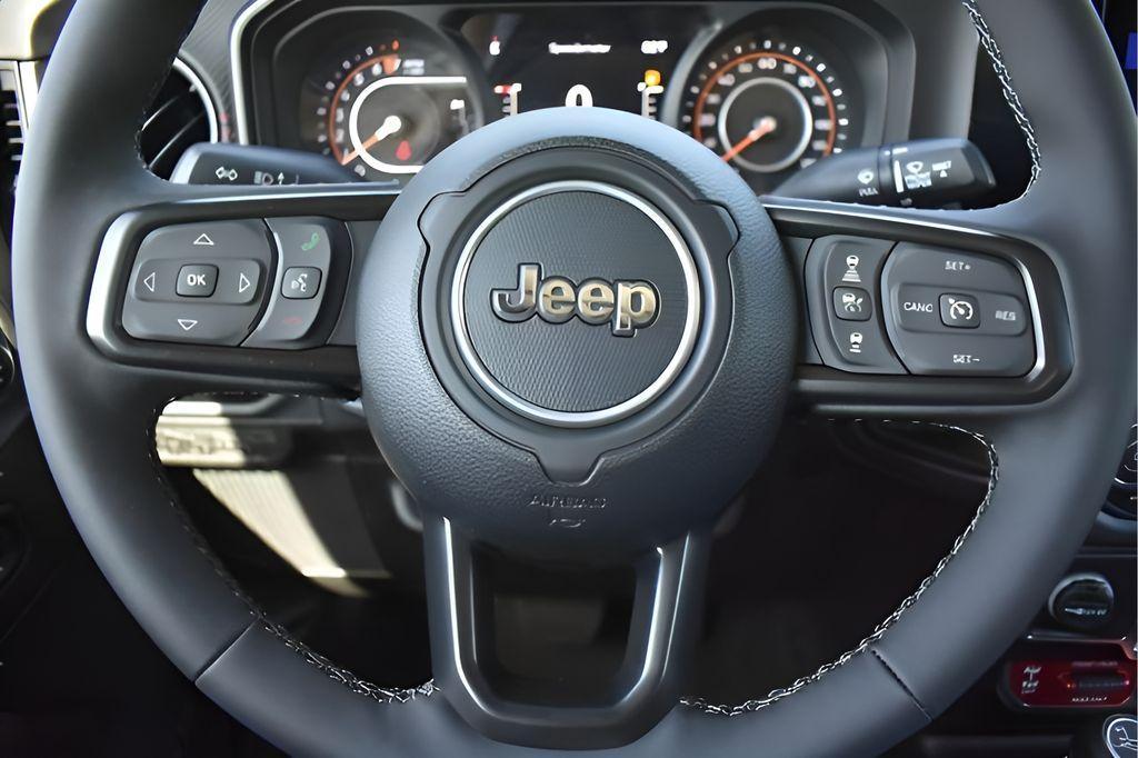 new 2025 Jeep Gladiator car, priced at $48,674