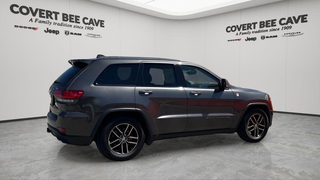 used 2018 Jeep Grand Cherokee car, priced at $17,226