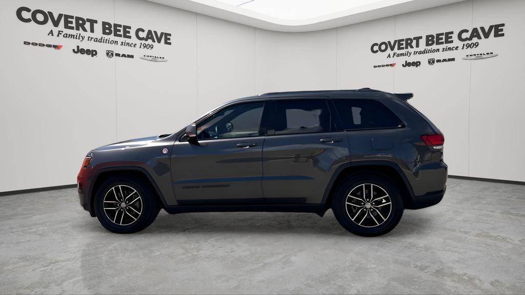 used 2018 Jeep Grand Cherokee car, priced at $17,226