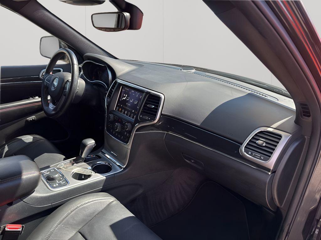 used 2018 Jeep Grand Cherokee car, priced at $17,226